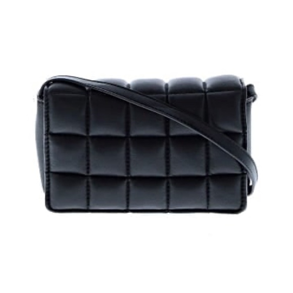 Elegant Black Quilted Women's Bag